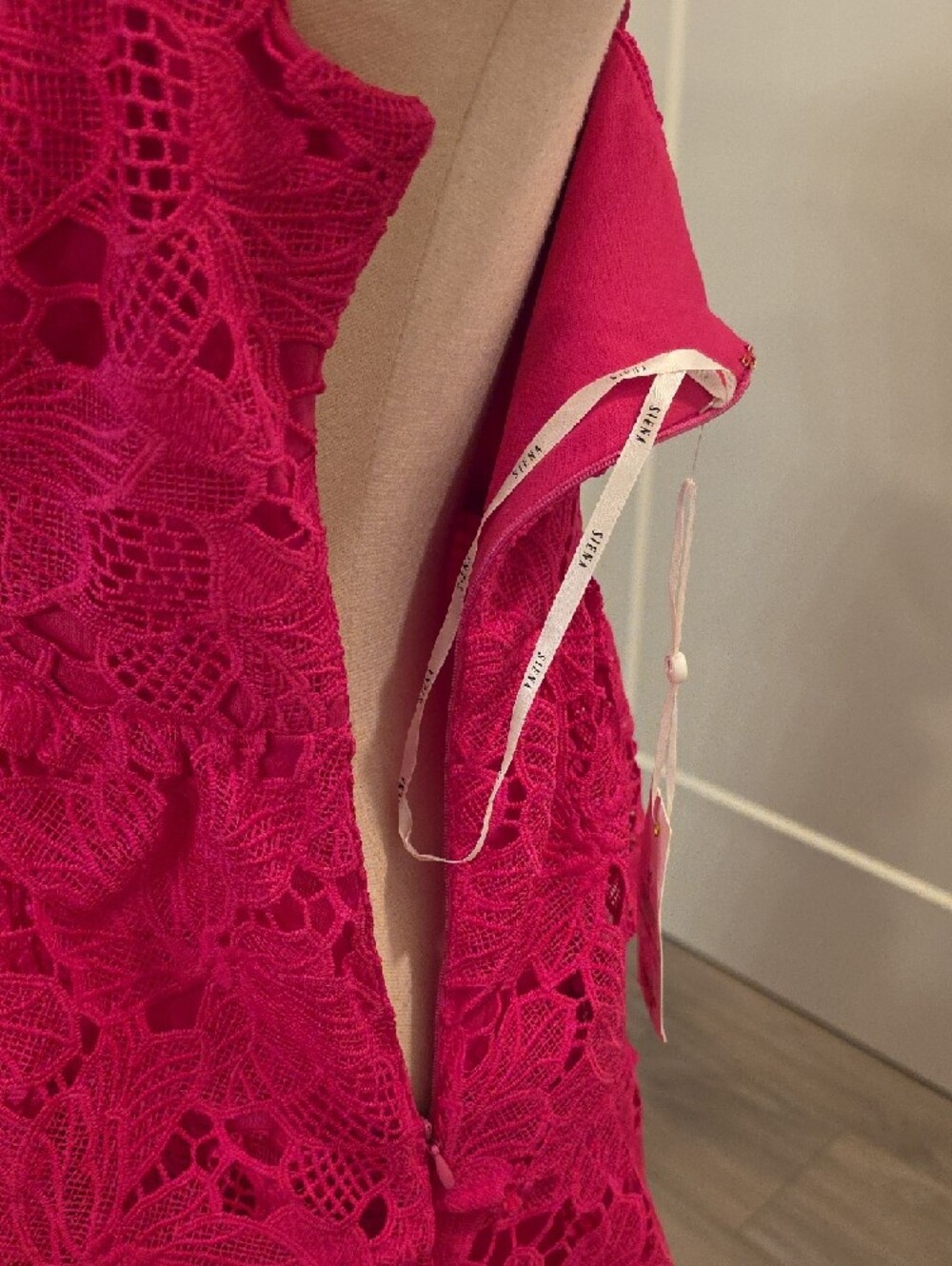 Siena Studio Fuchsia Lace Tiered adjustable-Strap Maxi Dress size 6 new with tag - Picture 11 of 14
